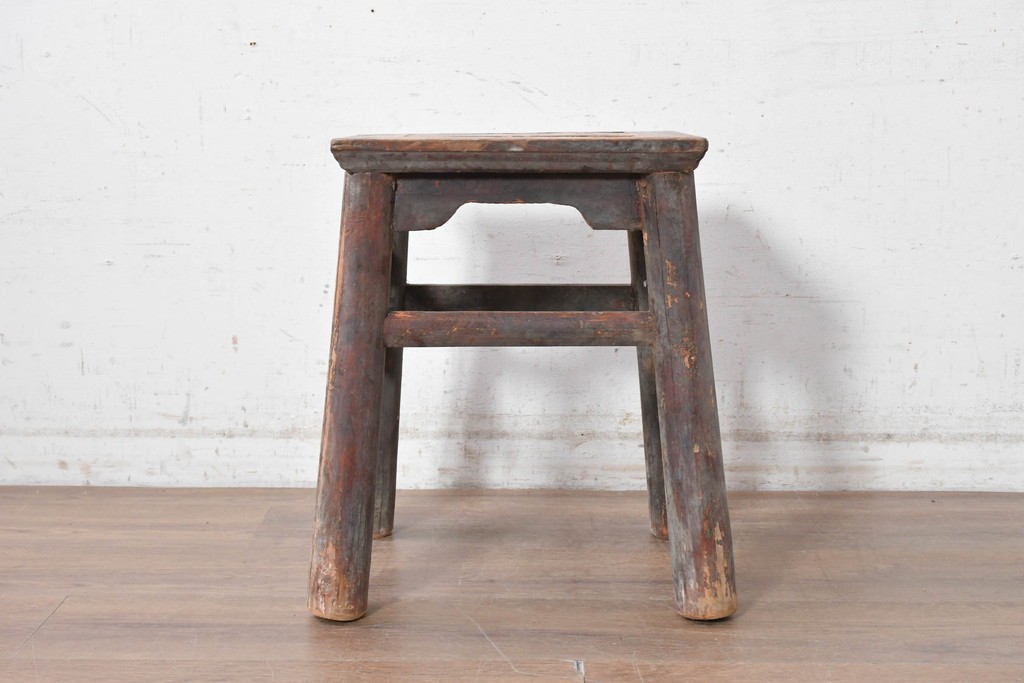 【簡易リペア限定品】　アジアンヴィンテージ　1970年から1980年頃　中国　伝統的な趣を楽しめるアンティーク調スツール　(R-090627)