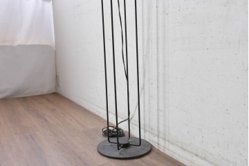 和製ヴィンテージ　YAMAGIWA(ヤマギワ)　BALUM(バルム)　球形シェードのモダンなスタンドライト　(R-090631)