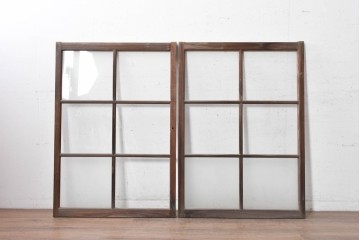ヴィンテージ建具　昭和中期　素朴な木枠が味わい深いガラス窓2枚セット　(R-090634)