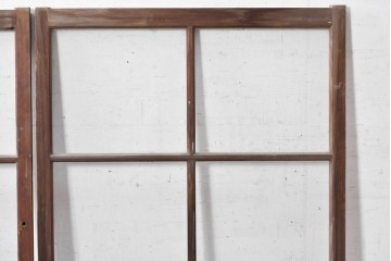 ヴィンテージ建具　昭和中期　素朴な木枠が味わい深いガラス窓2枚セット　(R-090634)