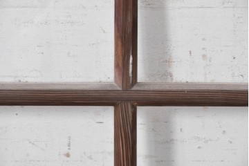ヴィンテージ建具　昭和中期　素朴な木枠が味わい深いガラス窓2枚セット　(R-090634)