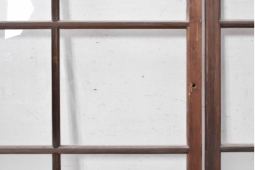ヴィンテージ建具　昭和中期　素朴な木枠が味わい深いガラス窓2枚セット　(R-090634)