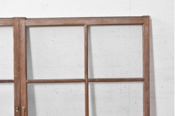 ヴィンテージ建具　昭和中期　素朴な木枠が味わい深いガラス窓2枚セット　(R-090634)