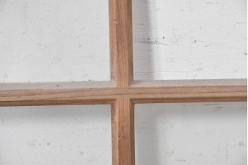 アンティーク建具　昭和初期から昭和中期　すっきりとした桟組がレトロなガラス窓2枚セット　(R-090640)