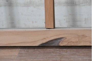 アンティーク建具　昭和初期から昭和中期　すっきりとした桟組がレトロなガラス窓2枚セット　(R-090640)