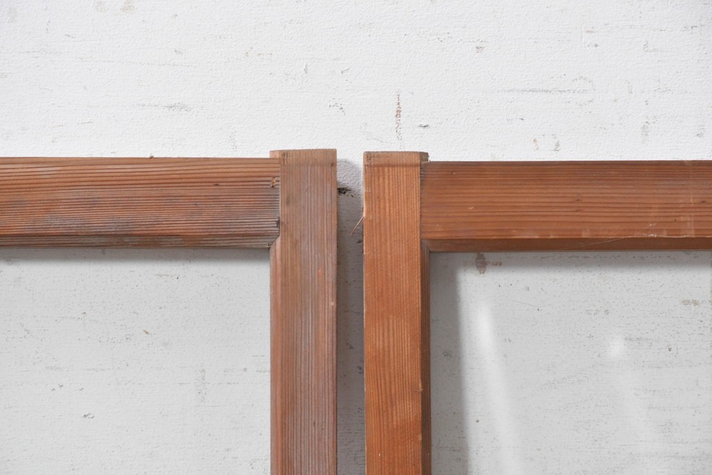 アンティーク建具　昭和初期から昭和中期　型板ガラスがアクセントを添えるガラス窓2枚セット　(R-090641)
