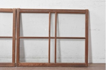 アンティーク建具　昭和初期から昭和中期　型板ガラスがアクセントを添えるガラス窓2枚セット　(R-090641)