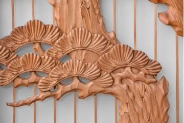 ヴィンテージ建具　昭和後期　片面ガラス　松鷹図の彫刻が圧巻の組子入り書院戸4枚セット　(R-090647)