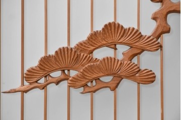 ヴィンテージ建具　昭和後期　片面ガラス　松鷹図の彫刻が圧巻の組子入り書院戸4枚セット　(R-090647)