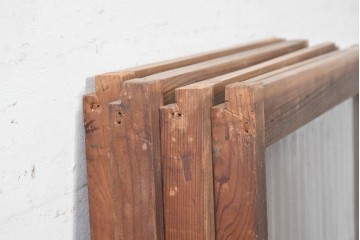 ヴィンテージ建具　昭和中期から昭和後期　和の趣を味わえる片面ガラスの書院戸4枚セット　(R-090648)