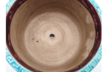 時代物　偕楽園製　紀州御庭焼　葵紋が目を引く三つ足植木鉢　(R-090655)