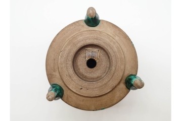 時代物　角福　色絵　花鳥図が華やかな三つ足植木鉢　(R-090656)