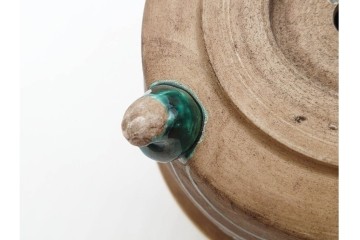 時代物　角福　色絵　花鳥図が華やかな三つ足植木鉢　(R-090656)