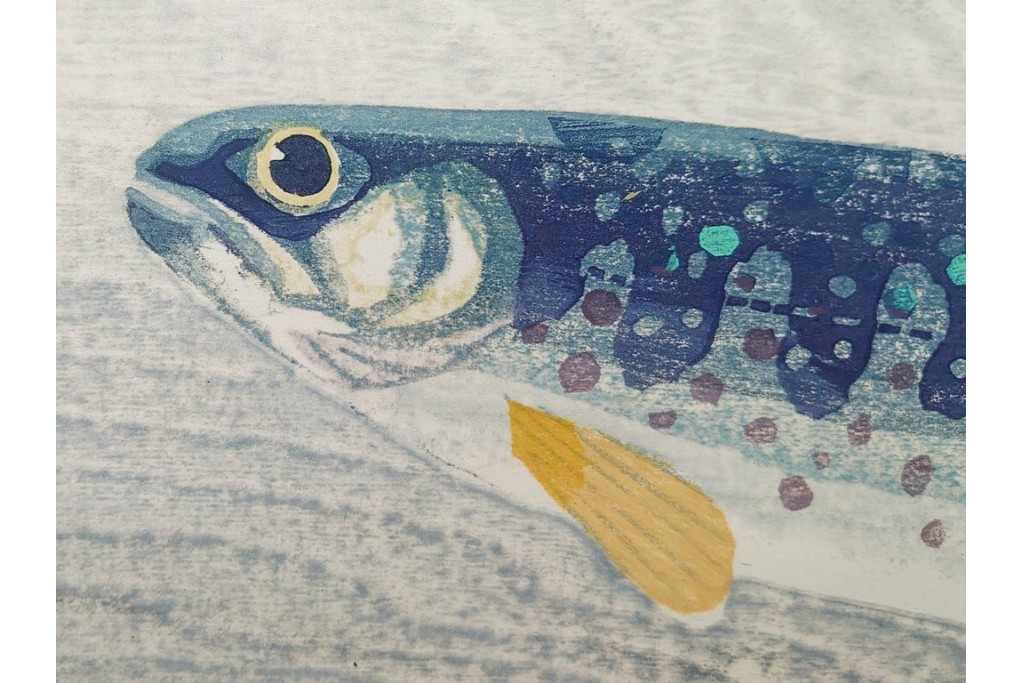 真作　昭和36年9月　加藤八洲　新刻　「遡る岩魚」　8/100　岩魚を大胆に描いた木版画　台紙付き　(R-090667)