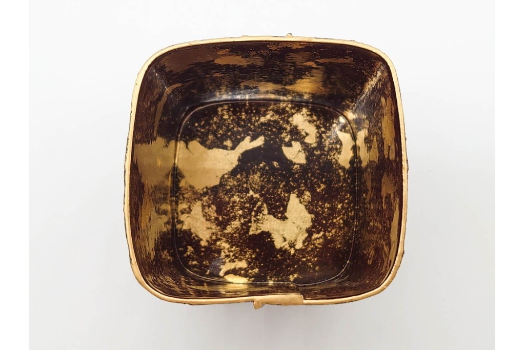 中村宗悦　遠山蒔絵と内金が趣深い柿の葉茶器　共箱付き　(R-090671)