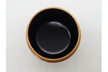 中村恭蔵　「雪吹」　松竹梅蒔絵が上品な棗　共箱付き　(R-090672)