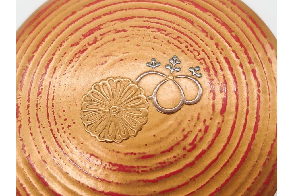 高井泰令　菊桐蒔絵が味わい深い茶入　共箱付き　(R-090674)