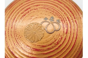 高井泰令　菊桐蒔絵が味わい深い茶入　共箱付き　(R-090674)