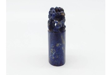 篆刻家 河西笛洲　おそらく青金石(ラピスラズリ)　花鳥の彫刻が目を引く印材　(R-090675)