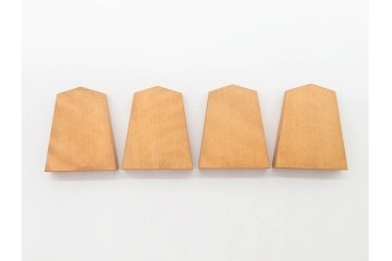 竹風作　黄楊(ツゲ)製　端正な安清書が魅力の将棋駒　駒袋・外箱付き　(R-090677)