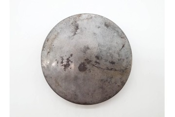 江戸期　「天下一」の銘あり　直径約12cm　重さ約719g　松鶴亀文を精緻に表した古鏡　(R-090683)
