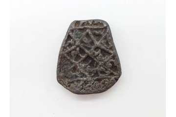 時代物　東南アジア(タイ)・チベット系　金属製(古銅ほか)・土製など　多彩な奉納仏・護符・プラクルアンをまとめた16点セット　プラ・ソムデットを含む　(R-090684)
