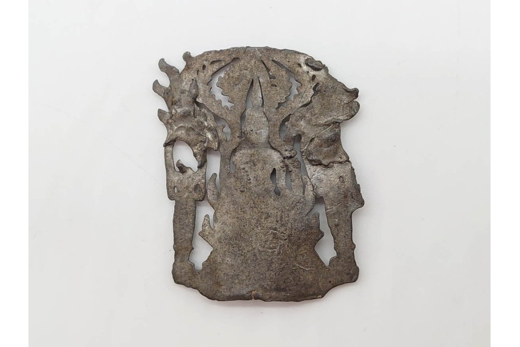 時代物　東南アジア(タイ)・チベット系　金属製(古銅ほか)・土製など　多彩な奉納仏・護符・プラクルアンをまとめた16点セット　プラ・ソムデットを含む　(R-090684)