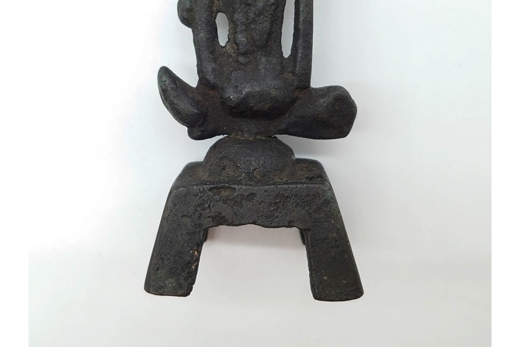 時代物　中国?日本?　古銅　 観音菩薩仏像と玉乗親子獅子の置物2点セット　(R-090686)