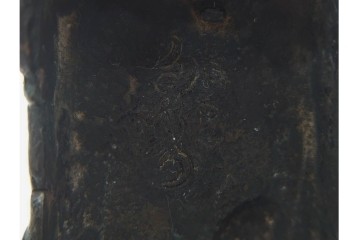 時代物　中国?日本?　古銅　 観音菩薩仏像と玉乗親子獅子の置物2点セット　(R-090686)