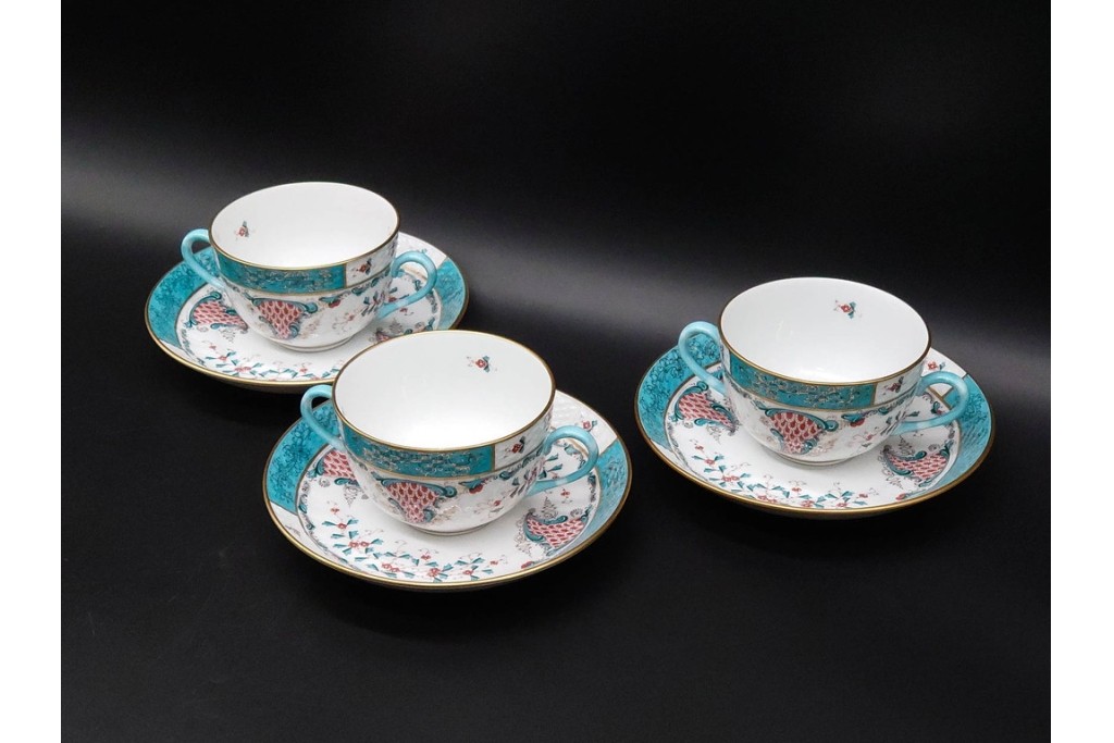 希少!　ハンガリー　HEREND(ヘレンド)　トゥッピーニの角笛　気品漂うダブルハンドルのカップ&ソーサー3客セット　(R-090696)