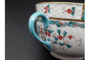 希少!　ハンガリー　HEREND(ヘレンド)　トゥッピーニの角笛　気品漂うダブルハンドルのカップ&ソーサー3客セット　(R-090696)