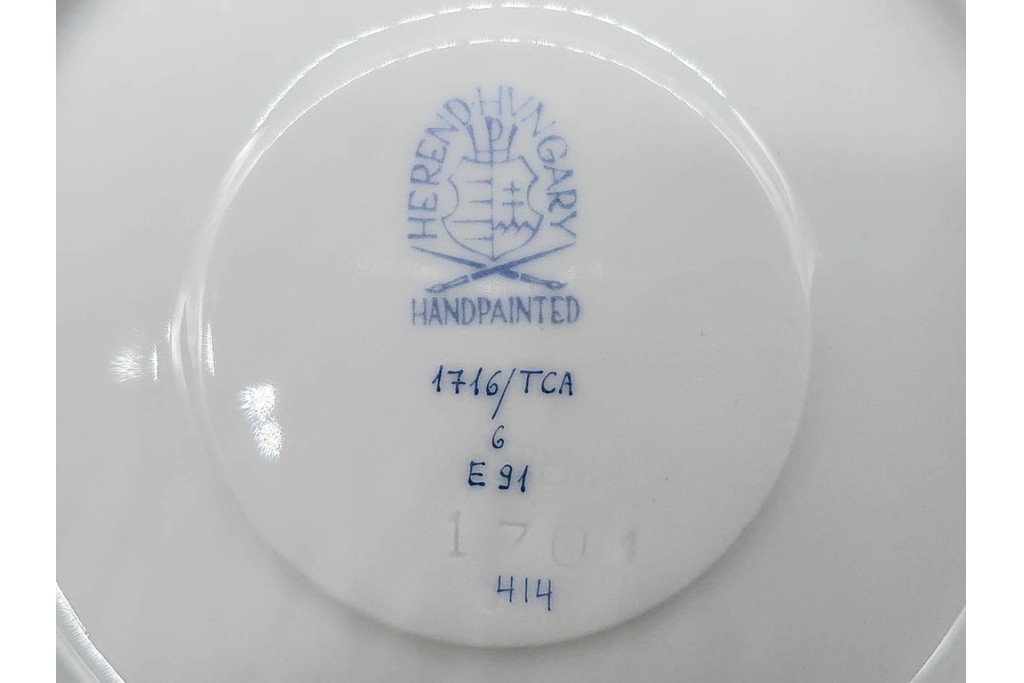 希少!　ハンガリー　HEREND(ヘレンド)　トゥッピーニの角笛　気品漂うダブルハンドルのカップ&ソーサー3客セット　(R-090696)