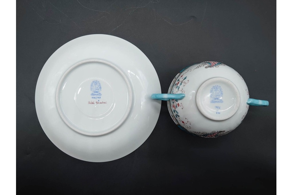 希少!　ハンガリー　HEREND(ヘレンド)　トゥッピーニの角笛　気品漂うダブルハンドルのカップ&ソーサー3客セット　(R-090697)