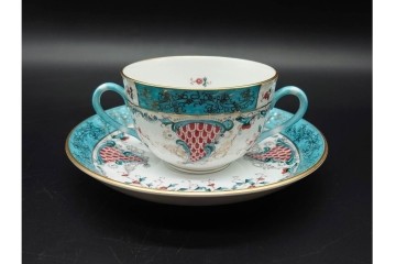 希少!　ハンガリー　HEREND(ヘレンド)　トゥッピーニの角笛　気品漂うダブルハンドルのカップ&ソーサー3客セット　(R-090697)