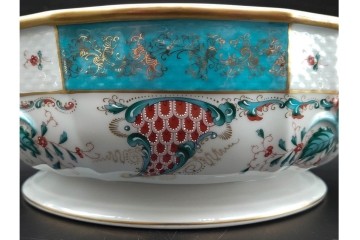 ハンガリー　HEREND(ヘレンド)　トゥッピーニの角笛　気品あふれるチュリーン　(R-090699)