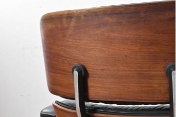 【簡易リペア限定品】　アメリカヴィンテージ　 Herman Miller(ハーマンミラー)　 包み込まれるような座り心地のイームズラウンジチェア　現行定価約119万円(※ラウンジチェア&オットマンセットの場合)　(R-090701)