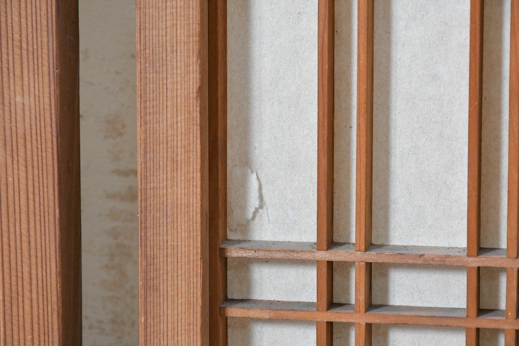 ヴィンテージ建具　昭和中期　繊細な格子意匠が上品な書院窓4枚セット　(R-090705)