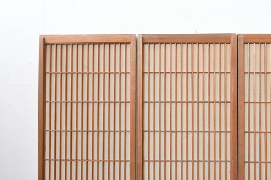 ヴィンテージ建具　昭和中期　蜀江文様の組子がアクセントを添える書院戸4枚セット　(R-090706)