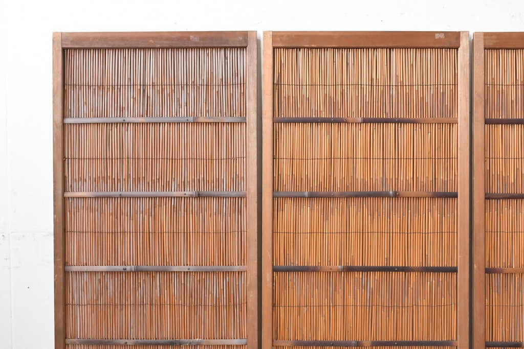 ヴィンテージ建具　昭和中期　素朴な風合いを楽しめる幅狭の夏戸4枚セット　(R-090708)