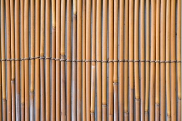 ヴィンテージ建具　昭和中期　素朴な風合いを楽しめる幅狭の夏戸4枚セット　(R-090708)