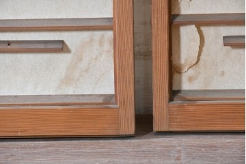 ヴィンテージ建具　昭和中期　流れる雲のような格子が趣深い障子窓4枚セット　(R-090709)