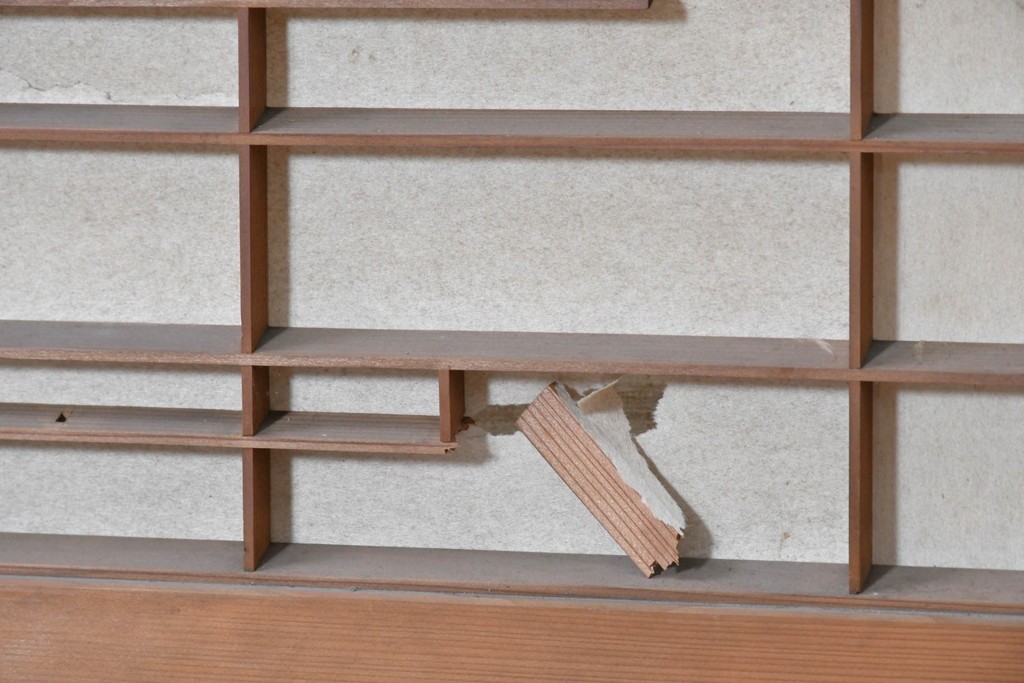 ヴィンテージ建具　昭和中期　流れる雲のような格子が趣深い障子窓4枚セット　(R-090709)
