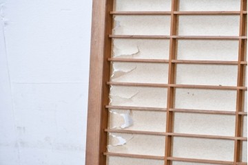 ヴィンテージ建具　昭和中期　格子が規則正しく並ぶシンプルな障子窓4枚セット　(R-090711)
