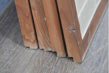 ヴィンテージ建具　昭和中期　格子が規則正しく並ぶシンプルな障子窓4枚セット　(R-090711)