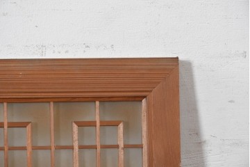 ヴィンテージ建具　昭和中期　片面ガラス　幾何学的な組子意匠が印象的な明かり取り1枚　(R-090713)