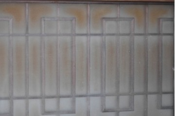 ヴィンテージ建具　昭和中期　片面ガラス　幾何学的な組子意匠が印象的な明かり取り1枚　(R-090713)