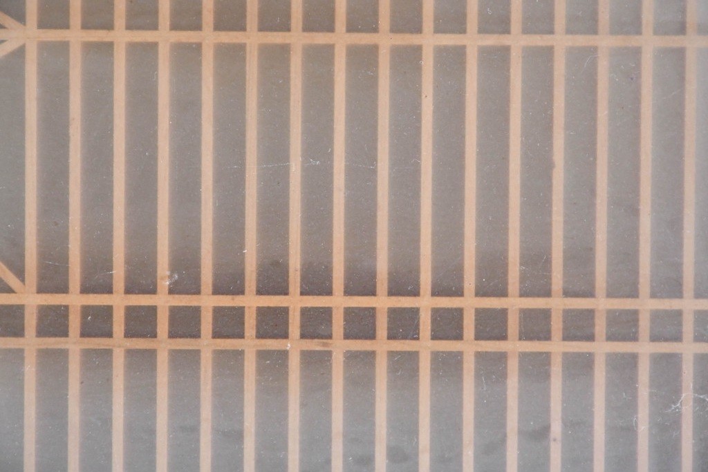 ヴィンテージ建具　昭和後期　両面ガラス　桐麻文様の組子が美しく連なる欄間2枚セット　(R-090716)