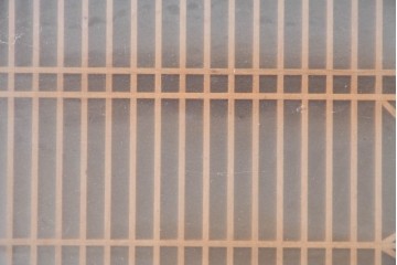 ヴィンテージ建具　昭和後期　両面ガラス　桐麻文様の組子が美しく連なる欄間2枚セット　(R-090716)