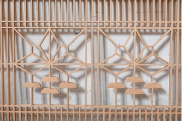 ヴィンテージ建具　昭和後期　両面ガラス　桐麻文様の組子が美しく連なる欄間2枚セット　(R-090716)