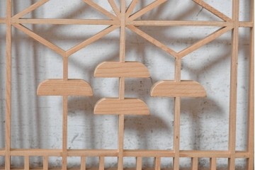 ヴィンテージ建具　昭和後期　両面ガラス　桐麻文様の組子が美しく連なる欄間2枚セット　(R-090716)